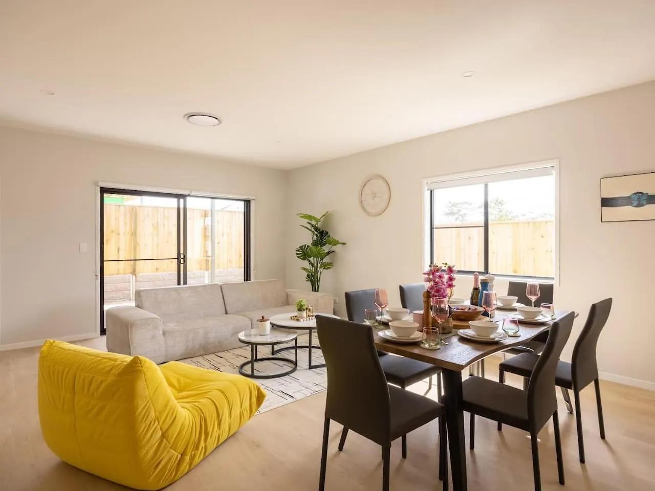 Holiday home Luxurious 4 Bedroom Home With Ac, Wi-Fi And Smarttv Park Ridge Australia