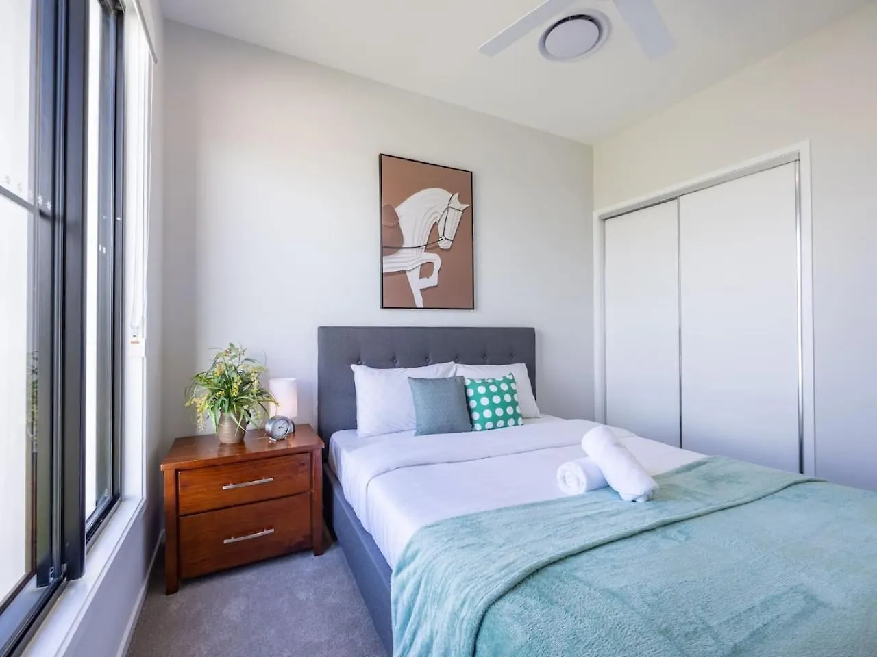 Luxurious 4 Bedroom Home With Ac, Wi-Fi And Smarttv Park Ridge Holiday home